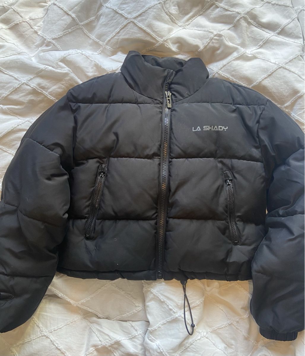 Jacken: Damen Daunenjacke Grösse M, Schwarz – Gebraucht aus Dardin von l.a.d.i.n.a 1