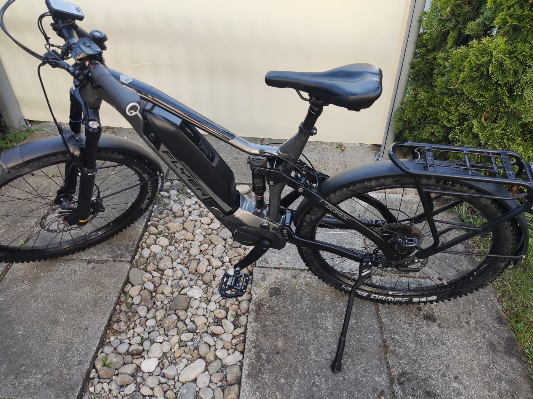 Velos: Gut erhaltenes E Bike – Gebraucht aus Zürich von Lolipoper