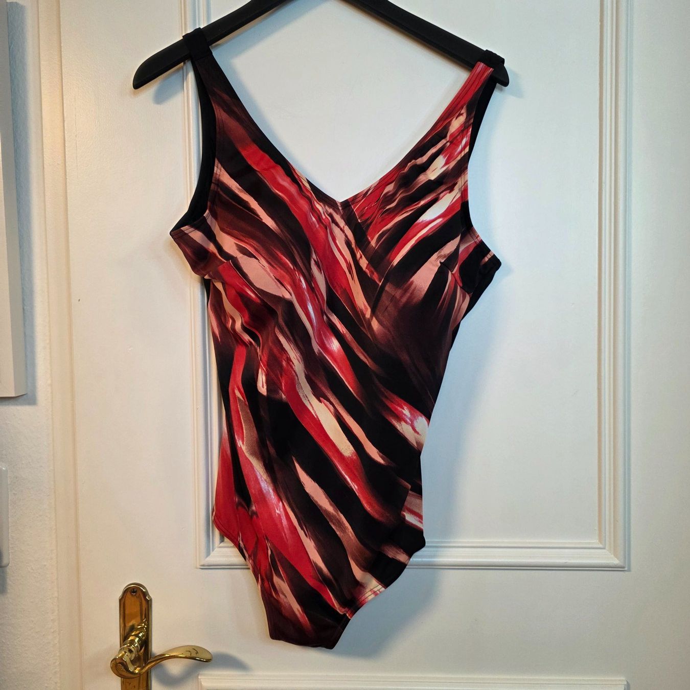 Costumi da bagno & Bikini: Charles Vögele Monokini Badeanzug Gr. 48 C – Usato da Wald ZH venduto da CapLux