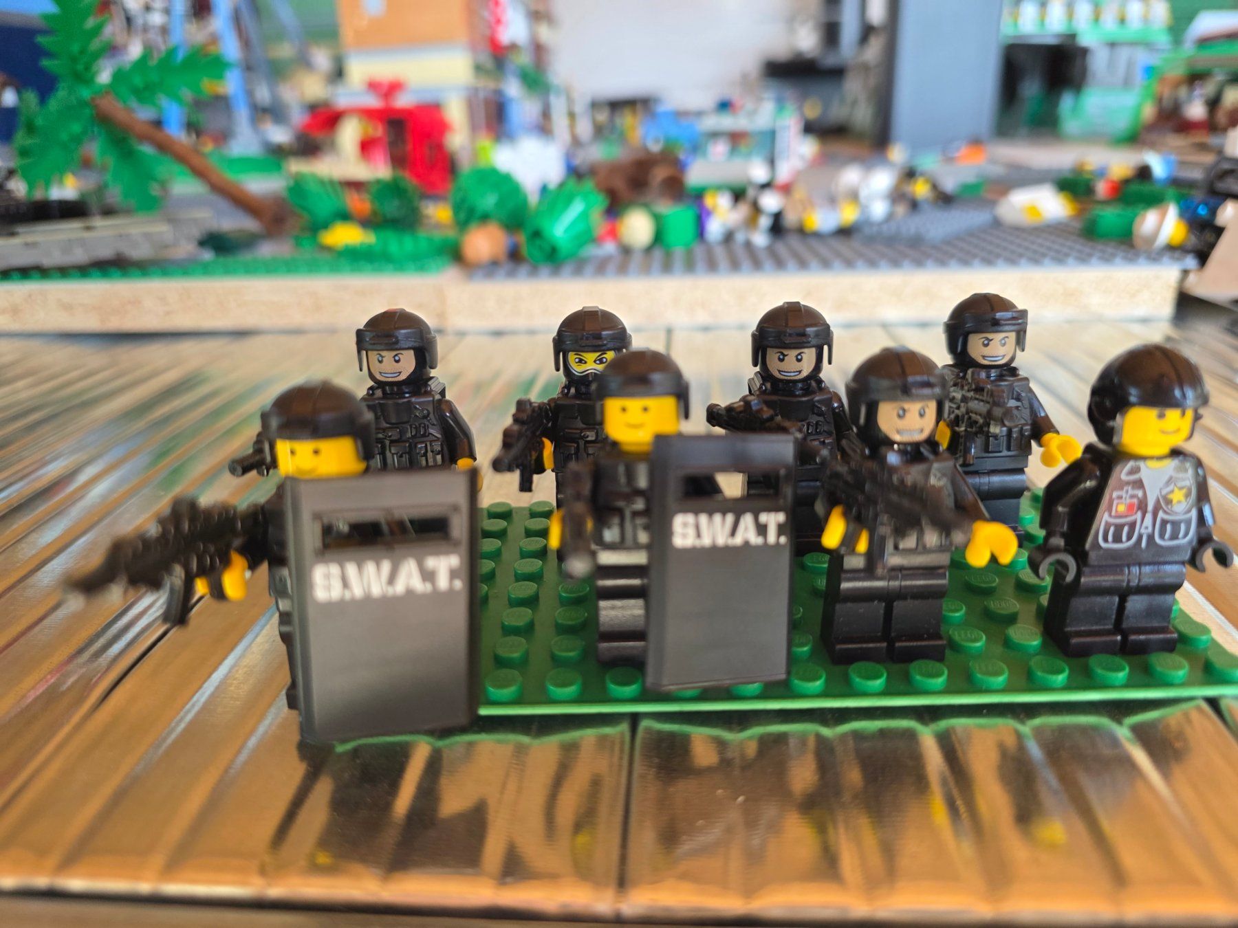 Lego Kit di costruzioni: LEGO SWAT Police – Nuovo (secondo la descrizione) da Riazzino venduto da cat_w7kf 2