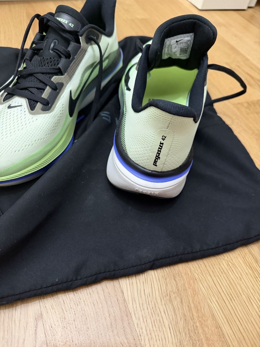 Nike Scarpe da uomo: Nike Pegasus 42 2026 – Nuovo (secondo la descrizione) da Bernex venduto da pre_hbr2 1