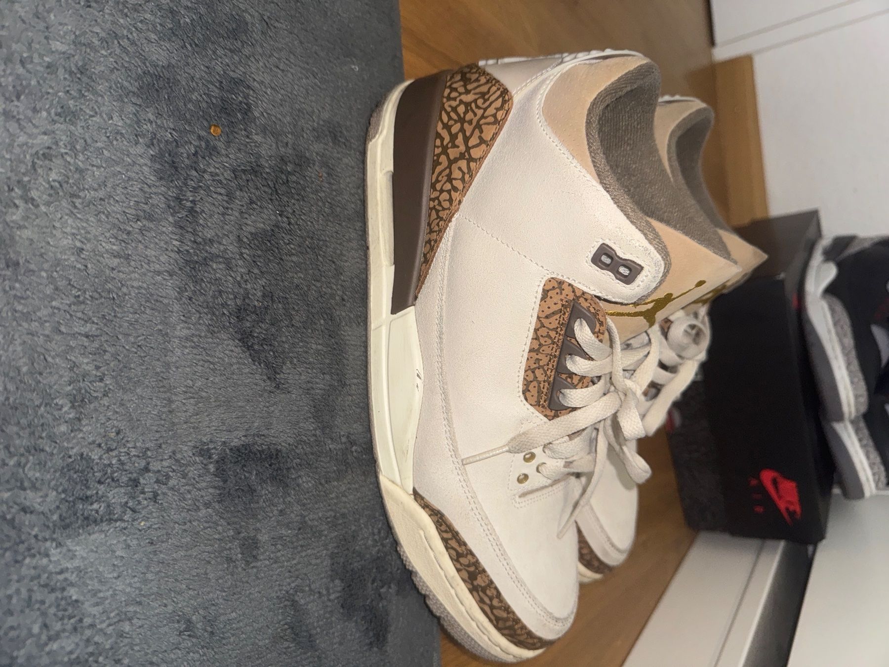 Jordan Scarpe da uomo: Jordan 3 Retro Palomino – Usato da Riehen venduto da mez_5lqy 3