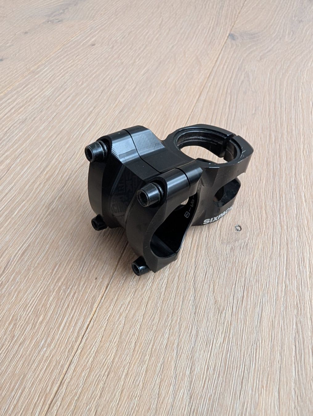 Pezzi di ricambio: Vorbau Sixpack Skywalker Black – Usato da Münsingen venduto da Phibe59