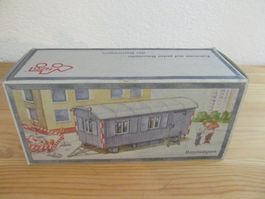 BAUWAGEN NZG 505/30 GRÜN  1:50