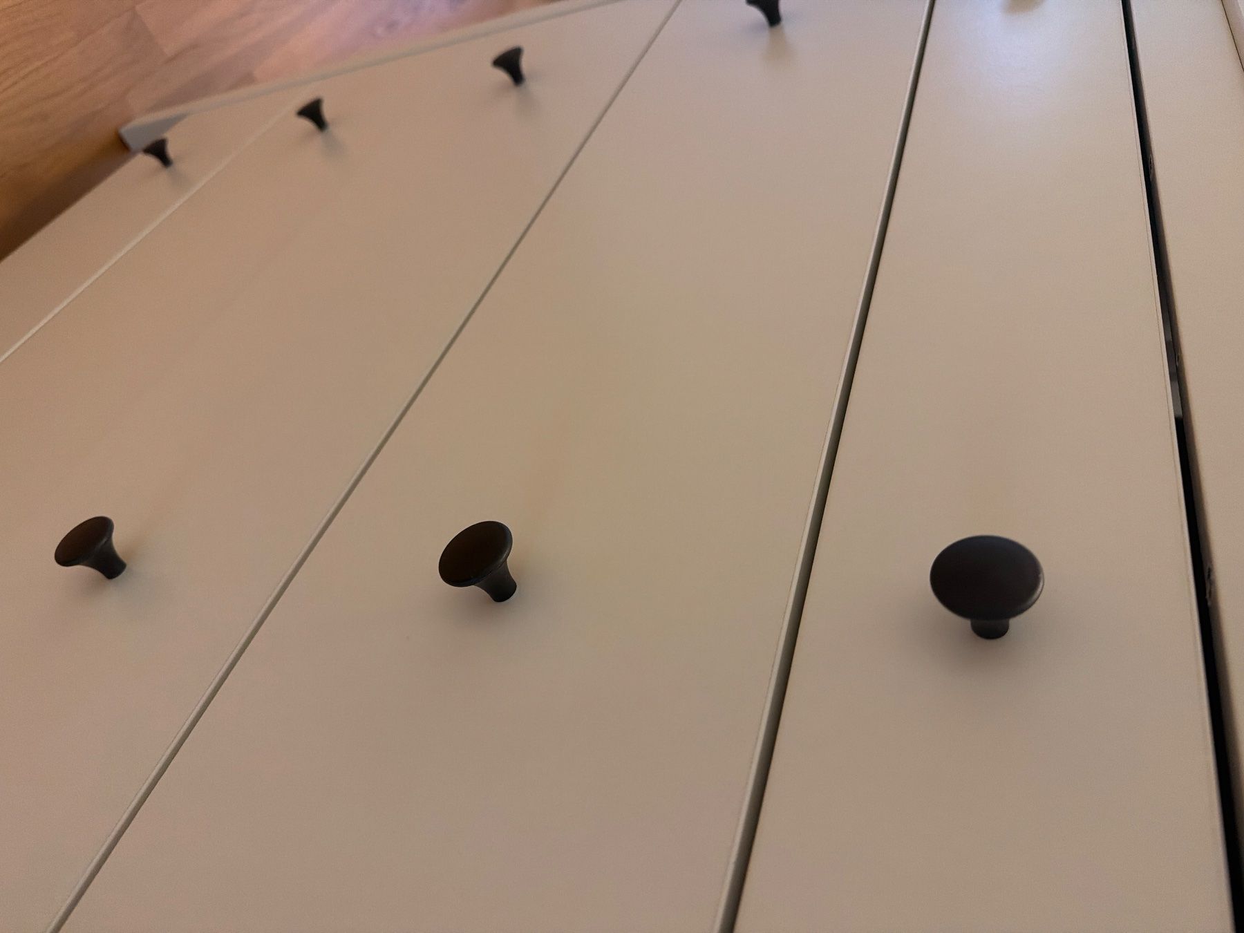 Ikea Kommoden: Weisse Holzkomode im besten Zustand – Gebraucht aus Riehen von pau_vl6b 7