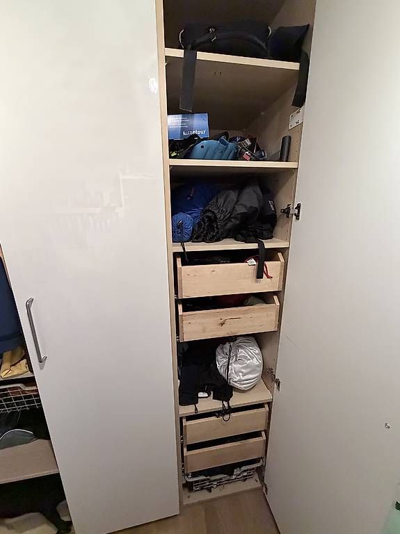 Ikea Armadi: Schrank weiss 200x60x236 – Usato da Strengelbach venduto da Geronimo78 3