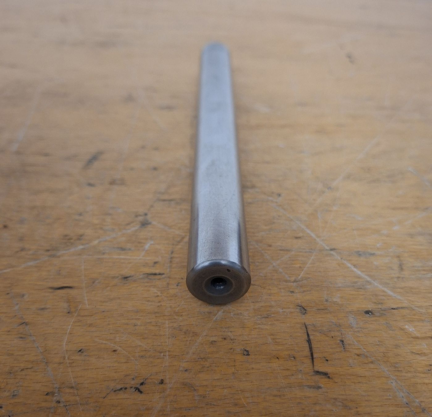 Tutti gli attrezzi: Messwelle Durchmesser 20mm – Usato da Berg (Dägerlen) venduto da SCH.B. 2