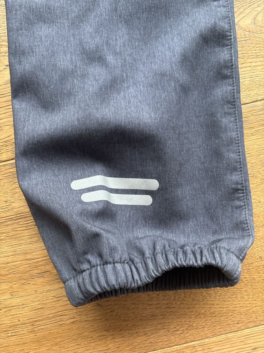 Tchibo Pantalons: Happy Kids Softshellhose Gr. 134/140 – D'occasion à Wilen b. Wil par b-mountain 2