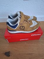 Elefanten Turnschuhe - Grösse 33