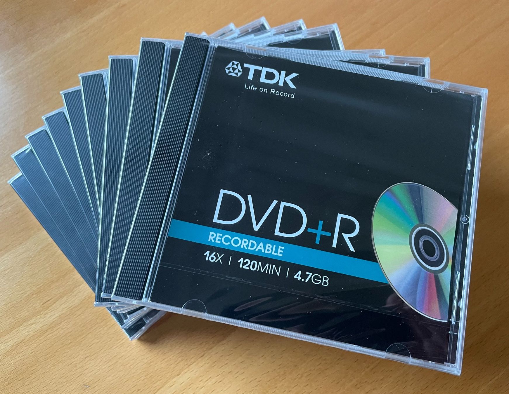 Tutti i DVDs: TDK DVD+R Recordable 9 Stk – Nuovo e nell'imballaggio originale da Wangen ZH venduto da Beenee71