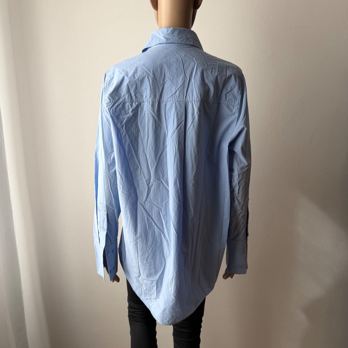 Cos Chemisiers: COS Bluse 🩵 – D'occasion à zürich par vintage12 4