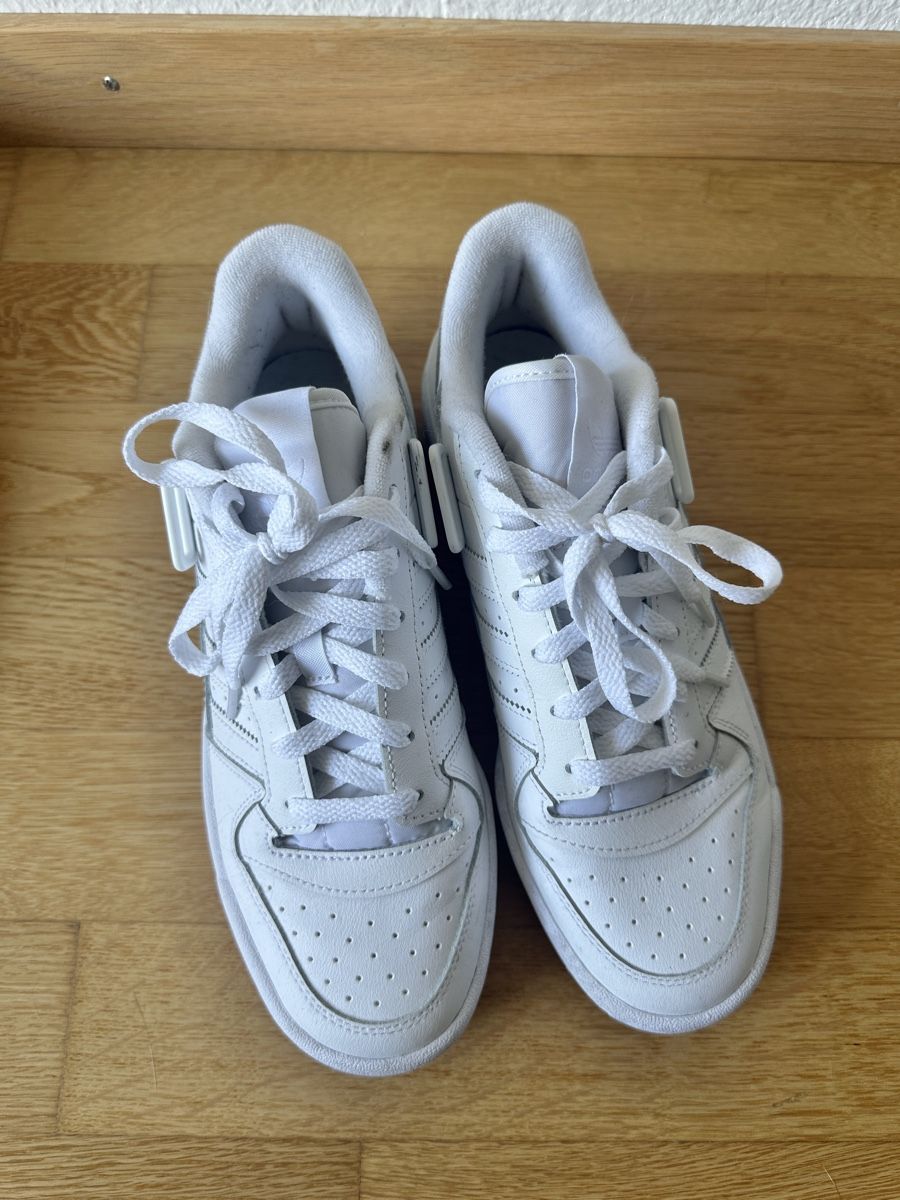 Adidas Herrenschuhe: Adidas Sneaker Forum Low Weiss – Neu (gemäss Beschreibung) aus Adliswil von tioe 2