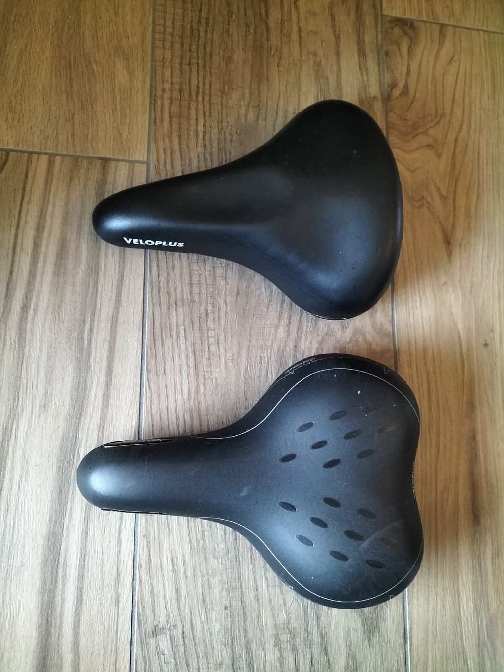 Veloplus Pièces détachées: Velosättel Veloplus  – D'occasion à Winterthur par kar_d9n9 1
