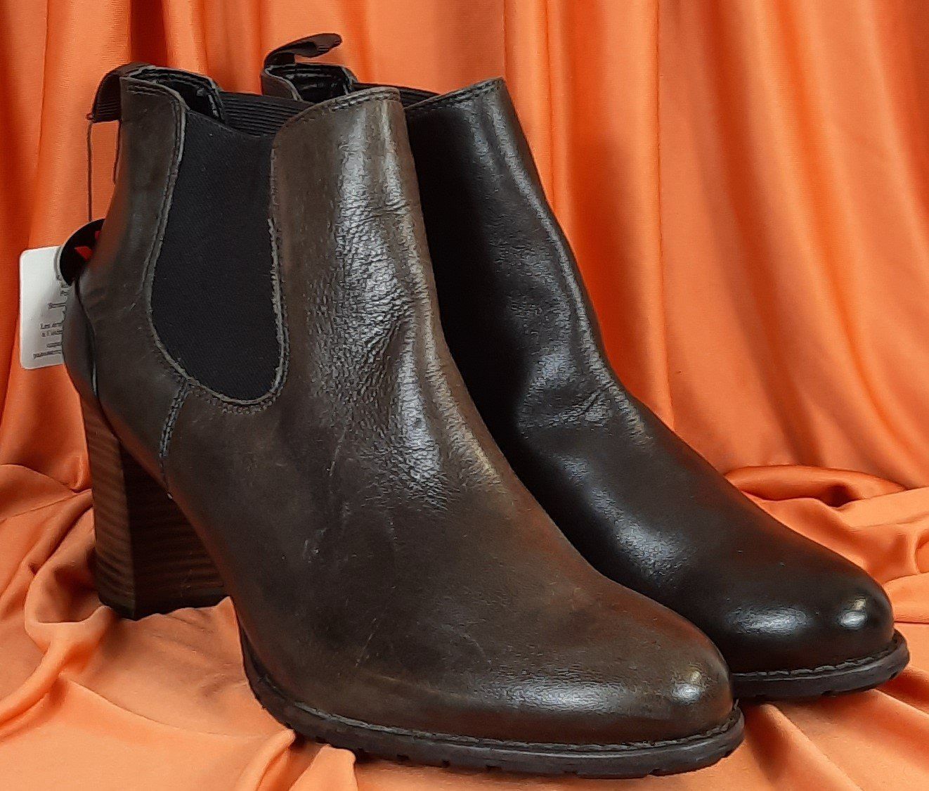 Tamaris Scarpe da donna: TAMARIS Echt Leder Chelseaboot Gr. 41 – Nuovo (secondo la descrizione) da Seuzach venduto da VT-Collections2 4
