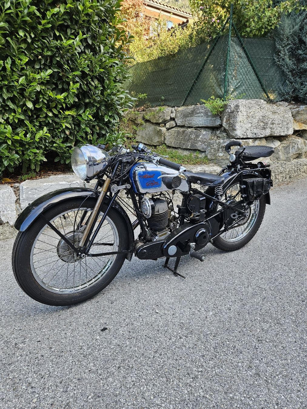 Sonstige: Moto Oldtimer Monet Goyon PL4 – Gebraucht aus Bramois von Jonv9 1