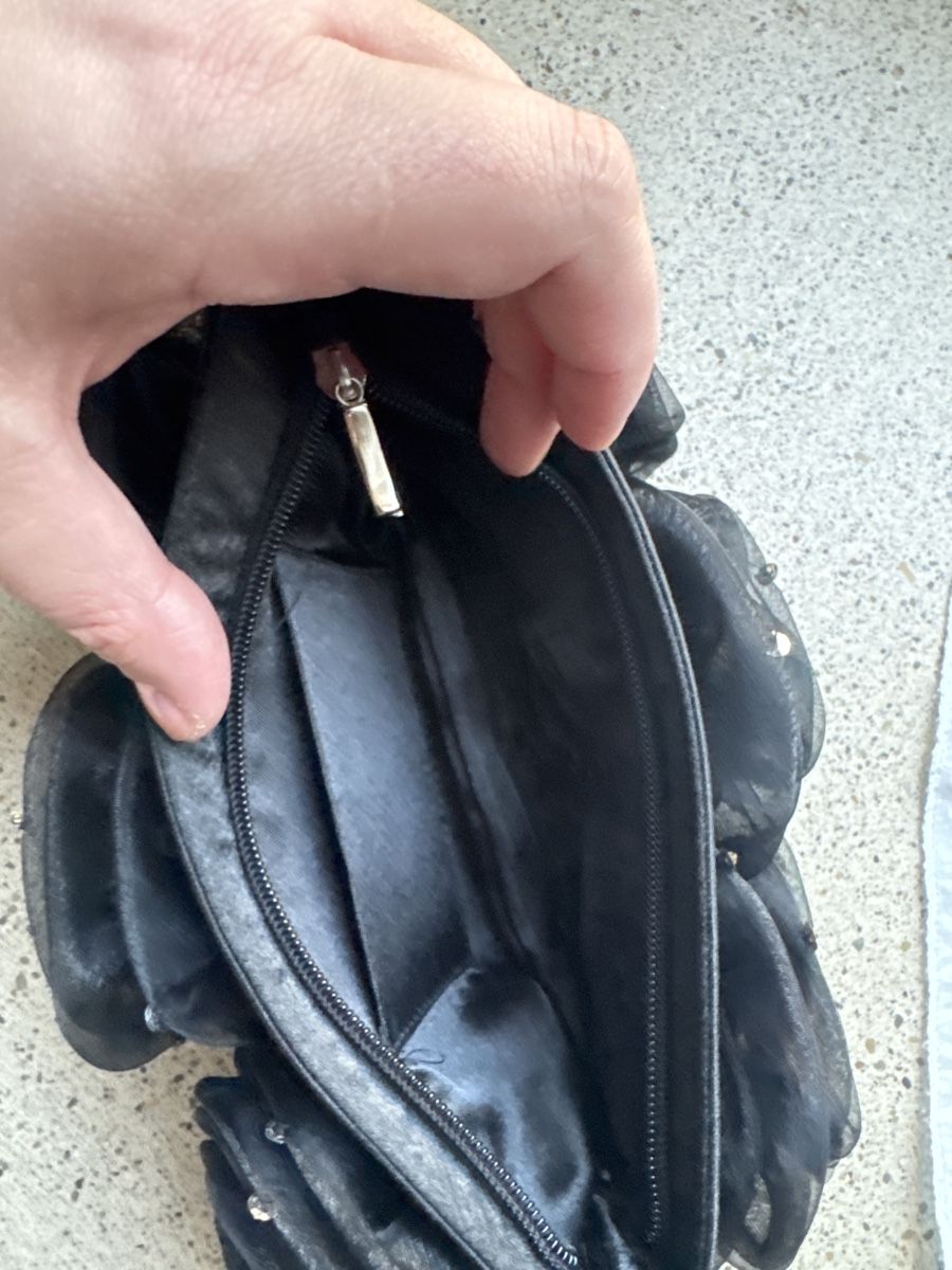 Borse da donna: Abend Handtasche schwarz mit vielen Rosen – Nuovo (secondo la descrizione) da Brütten venduto da Rod816 4