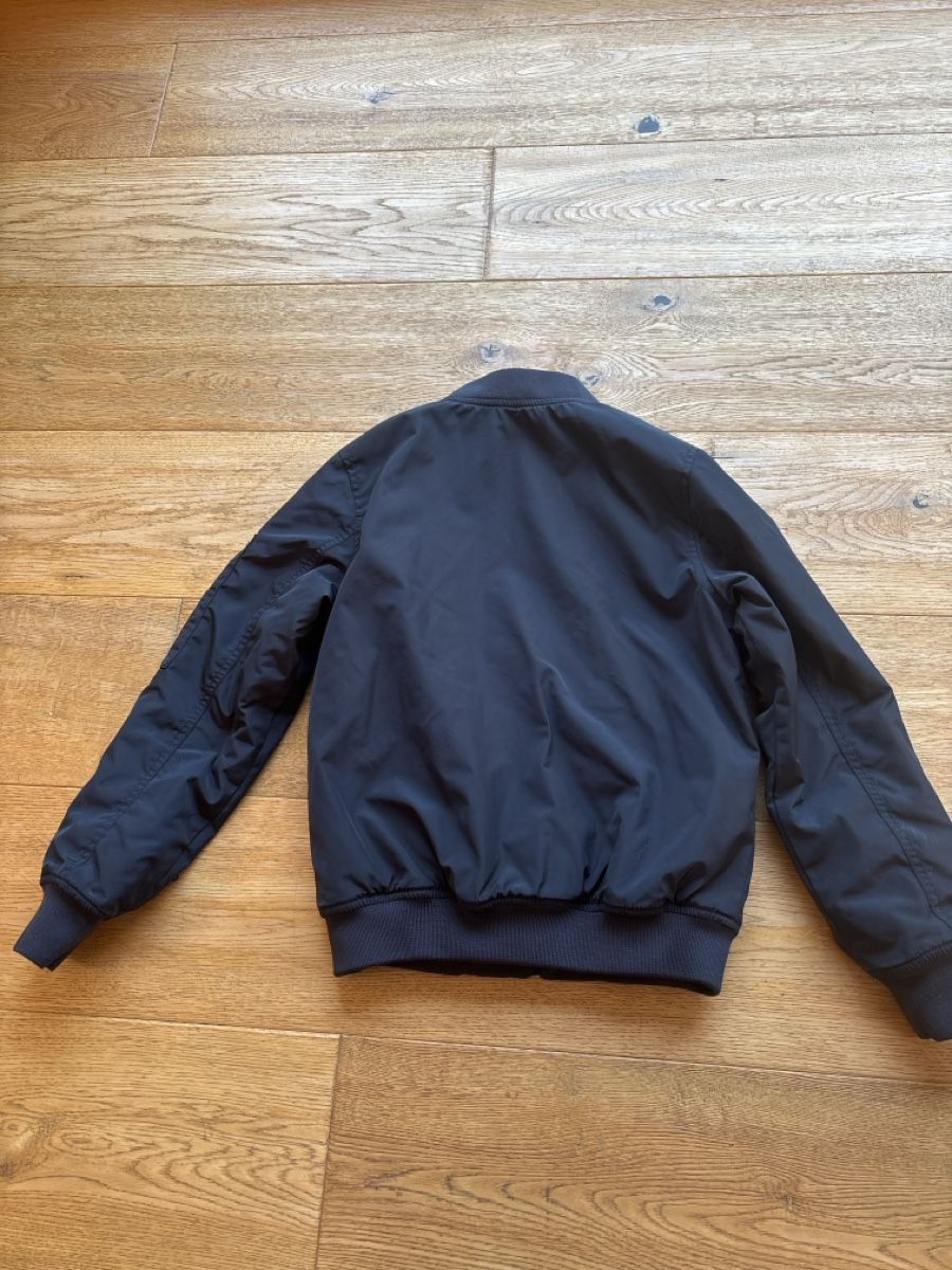 H&M Giacche & Cappotti: H&M Bomber Jacke, Gr. 134/140 – Usato da Wilen b. Wil venduto da b-mountain 3