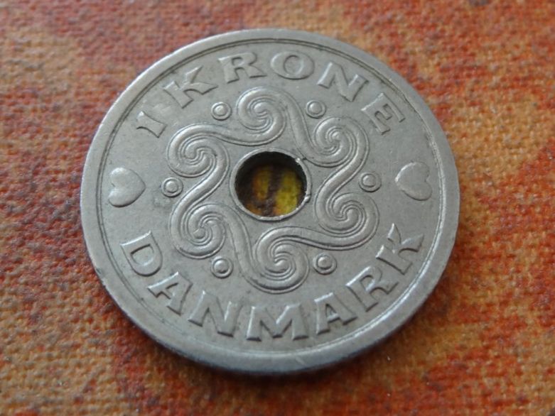 Toutes les monnaies: DANEMARK  1  Krone  1994 – D'occasion à Romanel-sur-Lausanne par Swift13 1