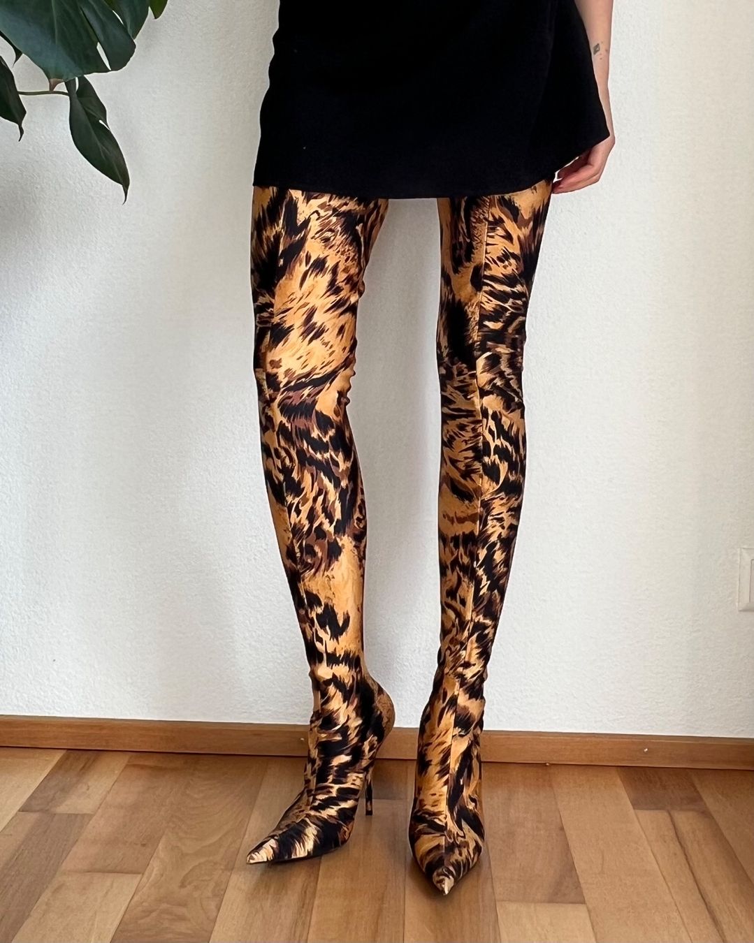 Balenciaga Scarpe da donna: BALENCIAGA Knife Overknees – Usato da Zug venduto da dadadel 5