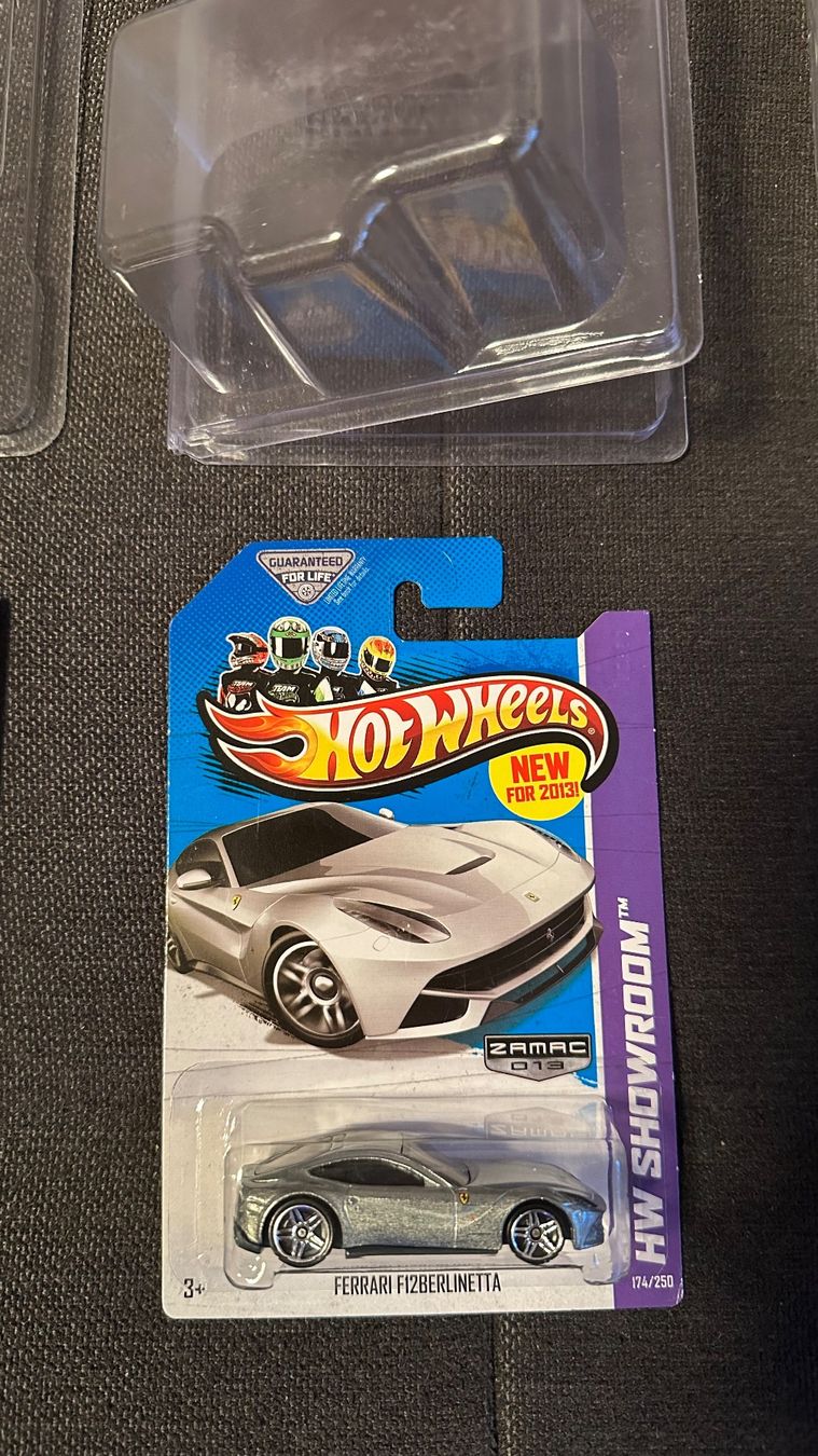 Hot Wheels Modellini d'auto: 4x Hot Wheels Ferrari OVP + Protector – Nuovo (secondo la descrizione) da Basel venduto da Brani91 2