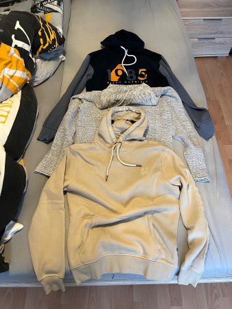 Sweat à capuche