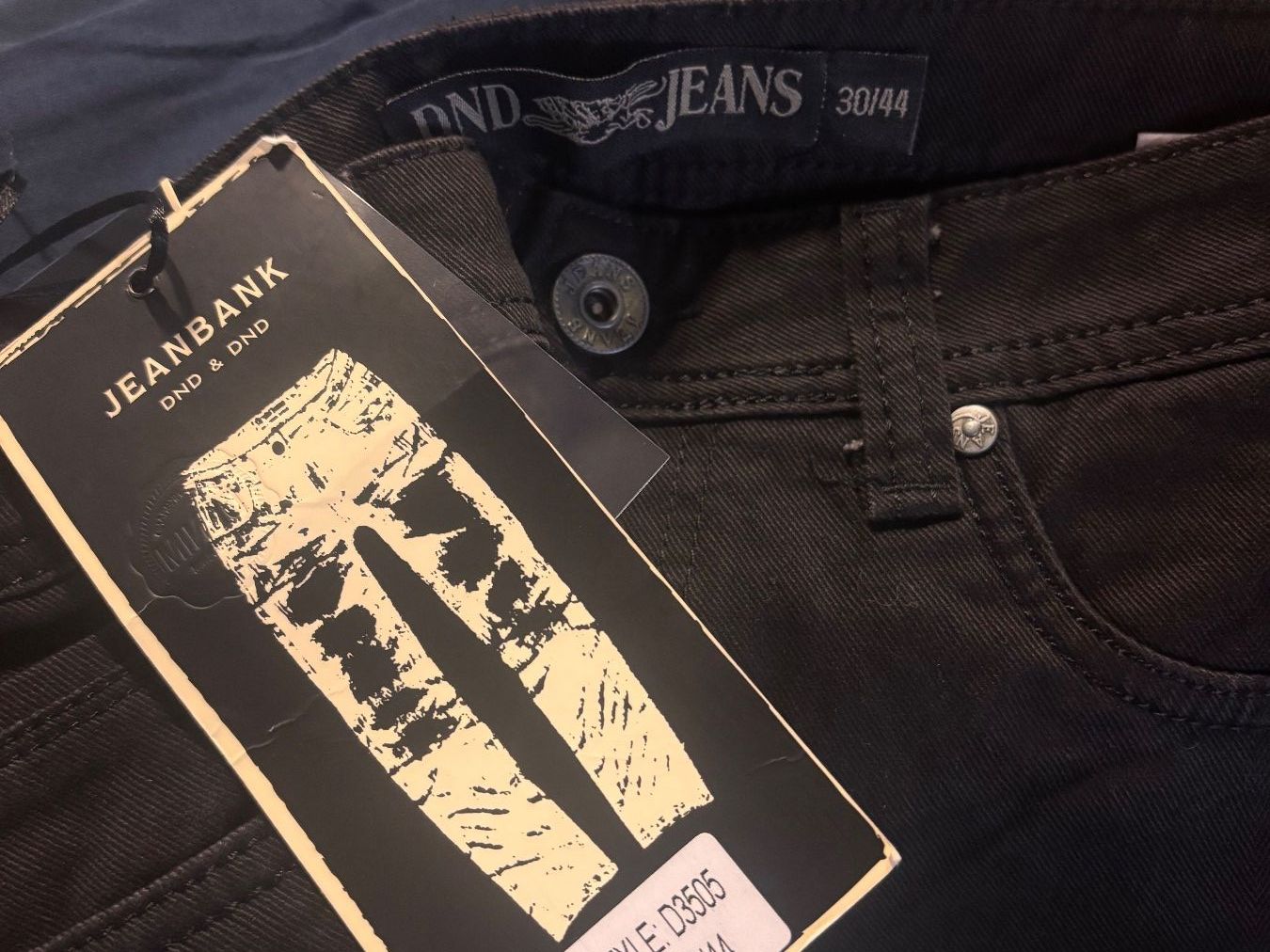 Jeans: 4 Männerjeans. – Usato da Münchenstein venduto da tsp01 1