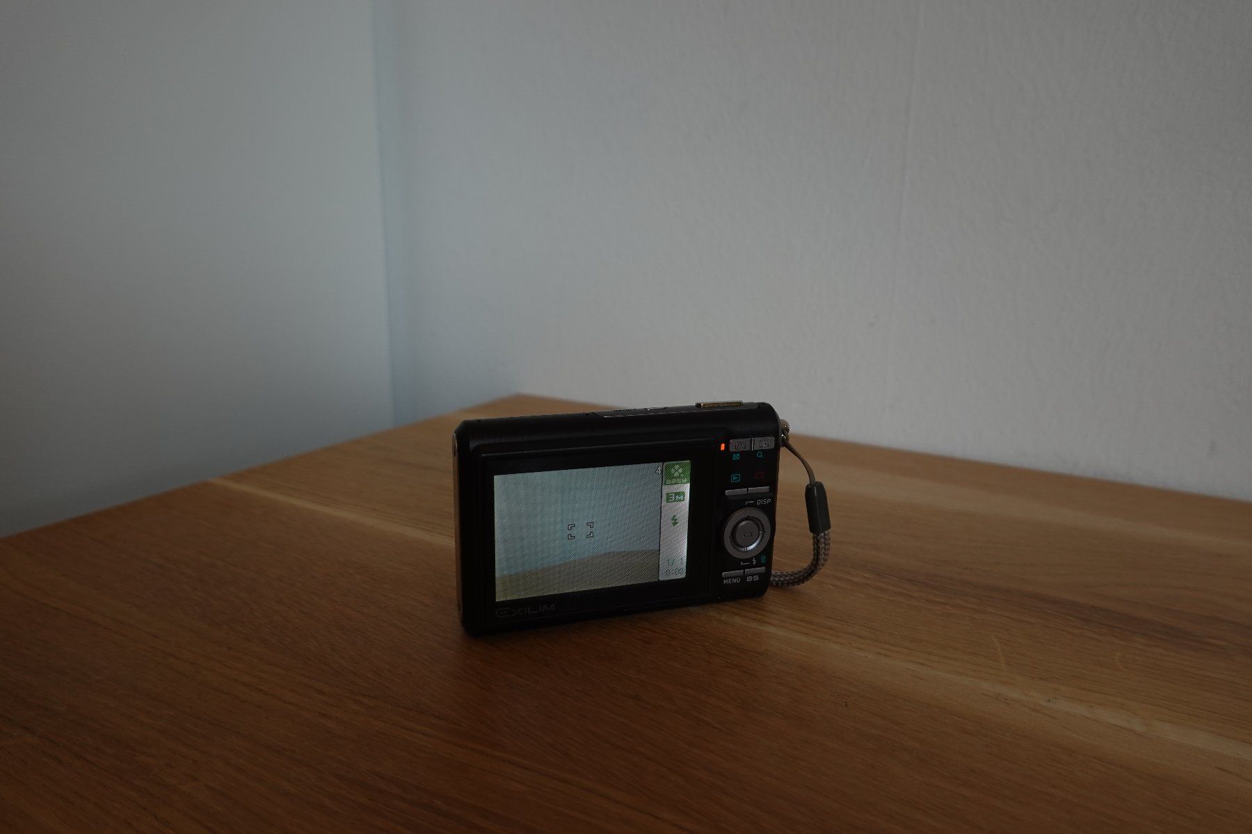 Casio Fotocamera: Casio Exilim EX-Z75 - Schwarz – Usato da Fribourg venduto da mar_9vlt 5