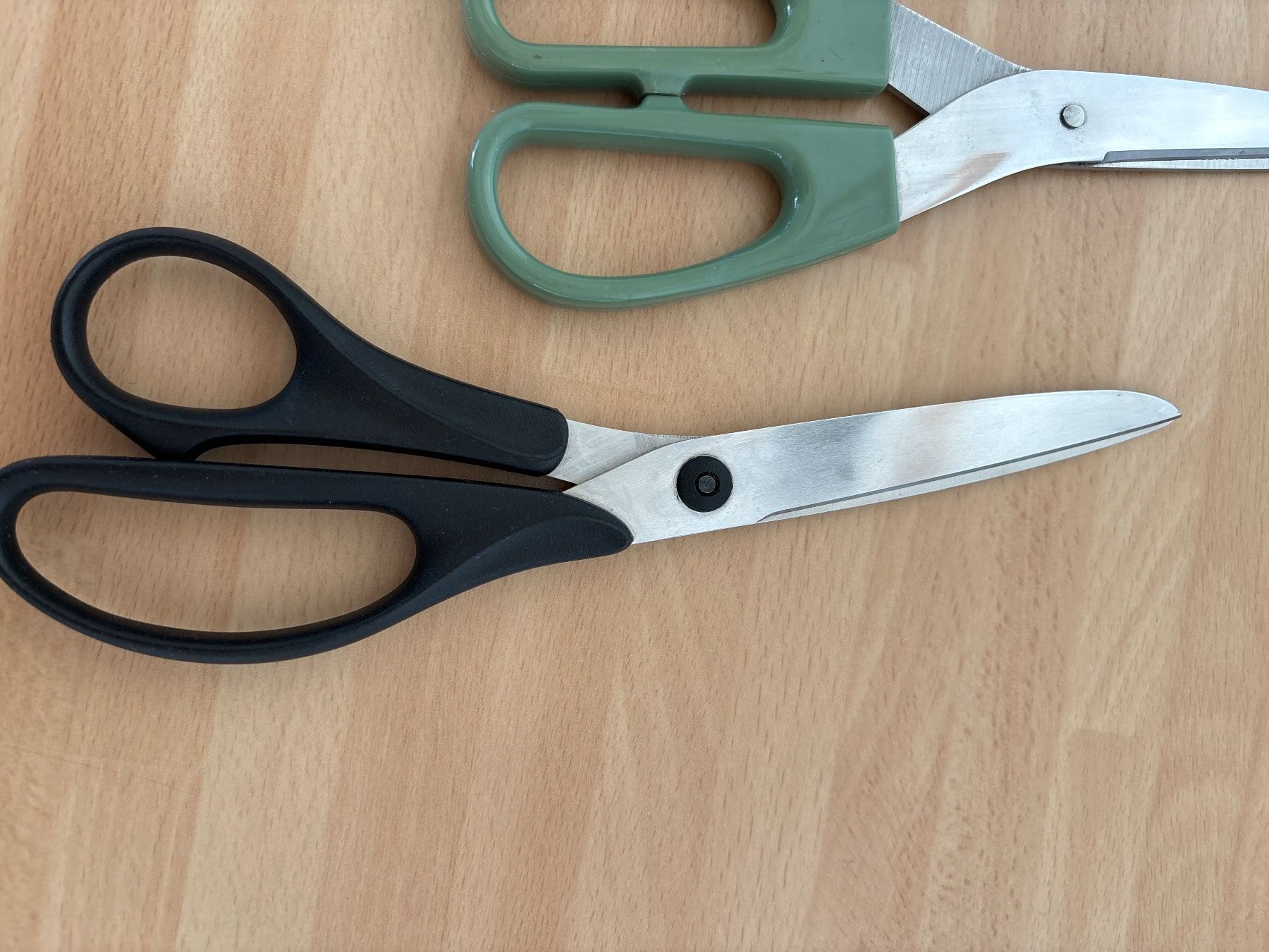 Ikea Tutti gli attrezzi: 2 Scheren , 20 cm lang – Usato da Wetzikon ZH venduto da CZ. 5