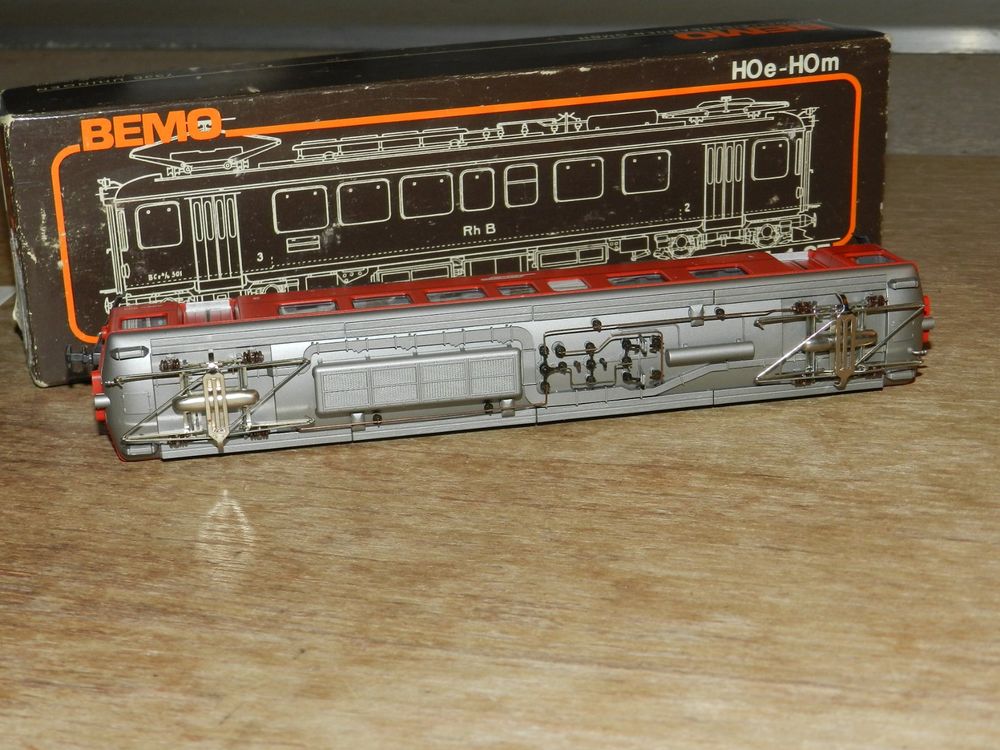 BEMO H0e-H0m cc 2 carrozze RhB 2 cl verdi, lot # 1