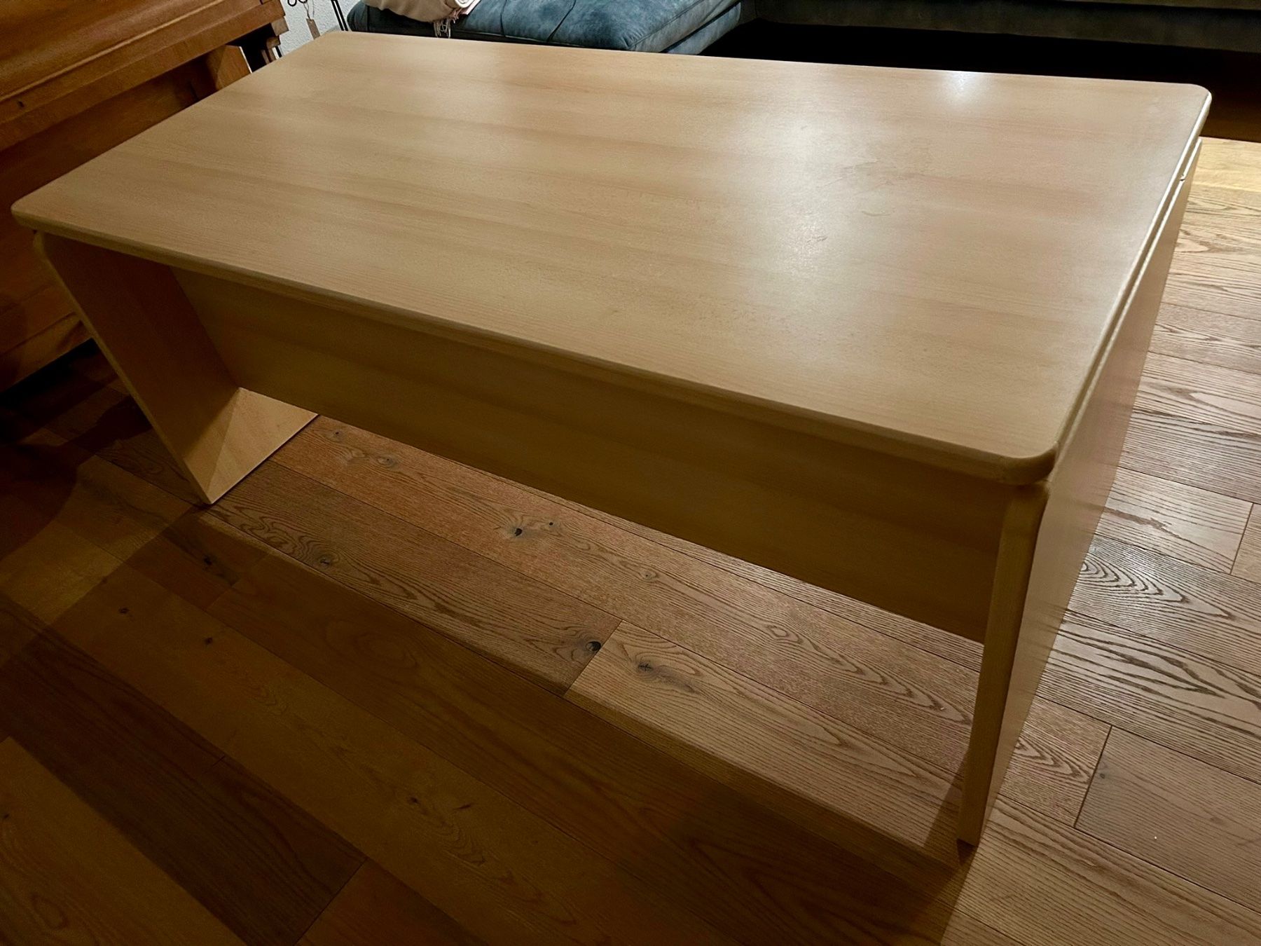 Schreibtische: Schreibtisch, Pult 170 x 80 cm – Gebraucht aus Oberbipp von Ystern 8