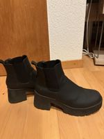 Schwarze Winterboots mit Absatz, Grösse 38 - Top Zustand!