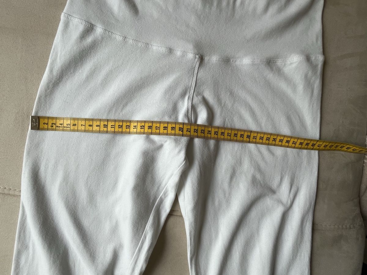 Pantalons: Yogahose Gr.S  – D'occasion à Stäfa par Exclusive0 5
