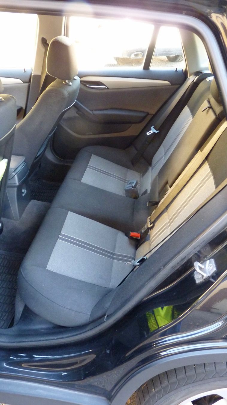 BMW Autos: BMW X1 xDrive 18D – Gebraucht aus Sorens von raffiot 5