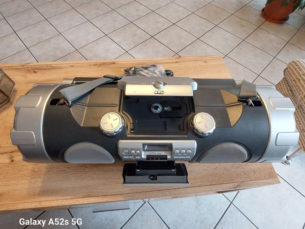 JVC RV-NB10B | Kaufen auf Ricardo