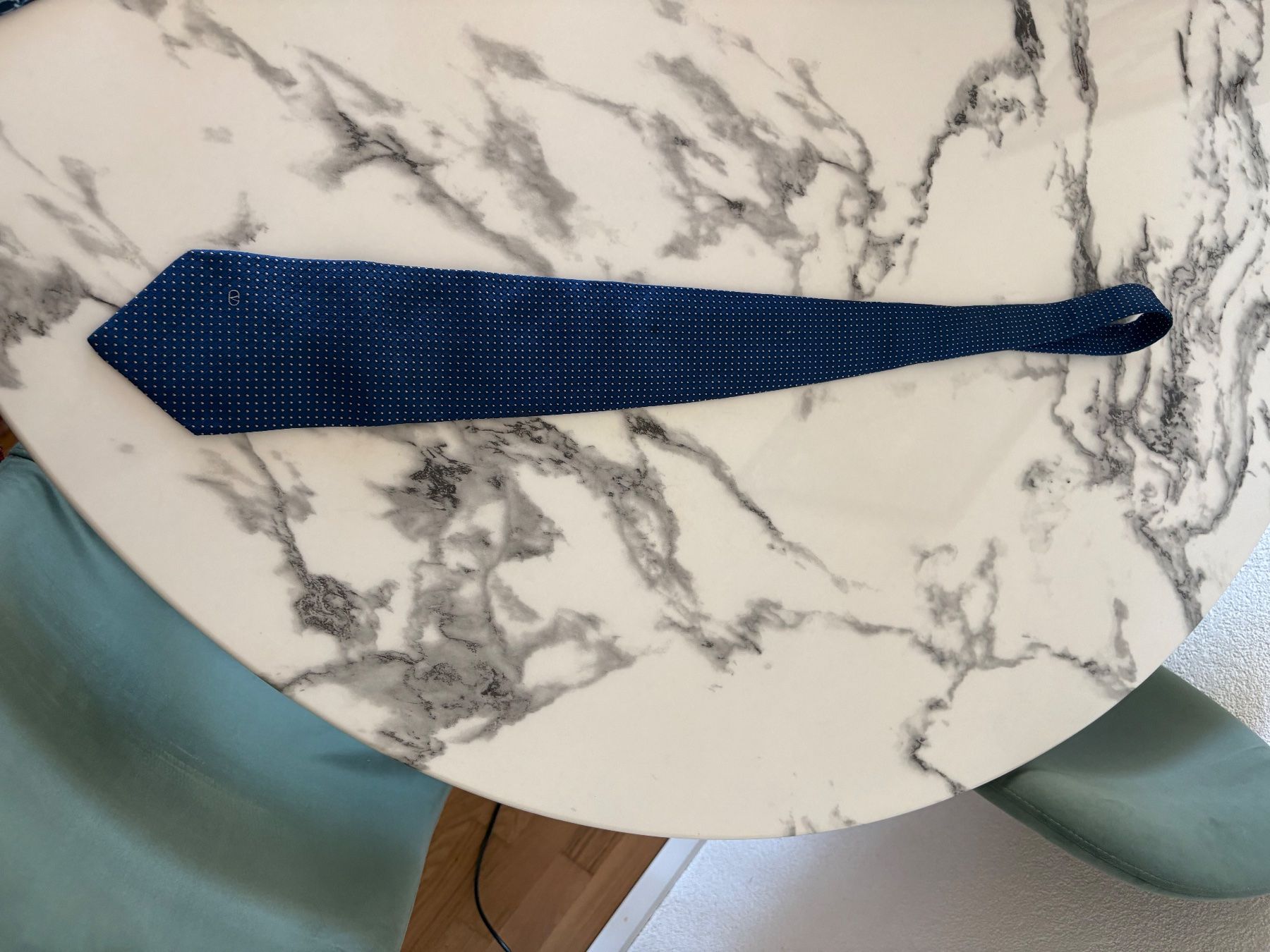 Krawatten: Cravate Valentino bleue – Gebraucht aus Mont-sur-Lausanne von Melmel83 1
