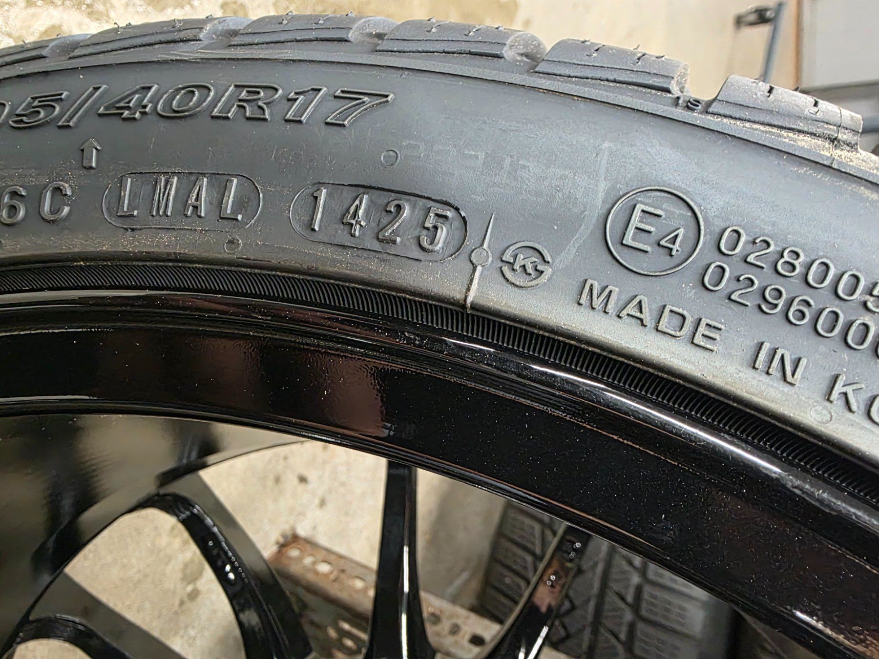 Abarth Pneumatici & Ruote complete: Fiat 500 Abarth Winterradsatz – Nuovo (secondo la descrizione) da Gähwil venduto da schmidgarage9534 4