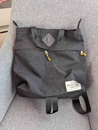 The North Face Rucksack schwarz gebraucht