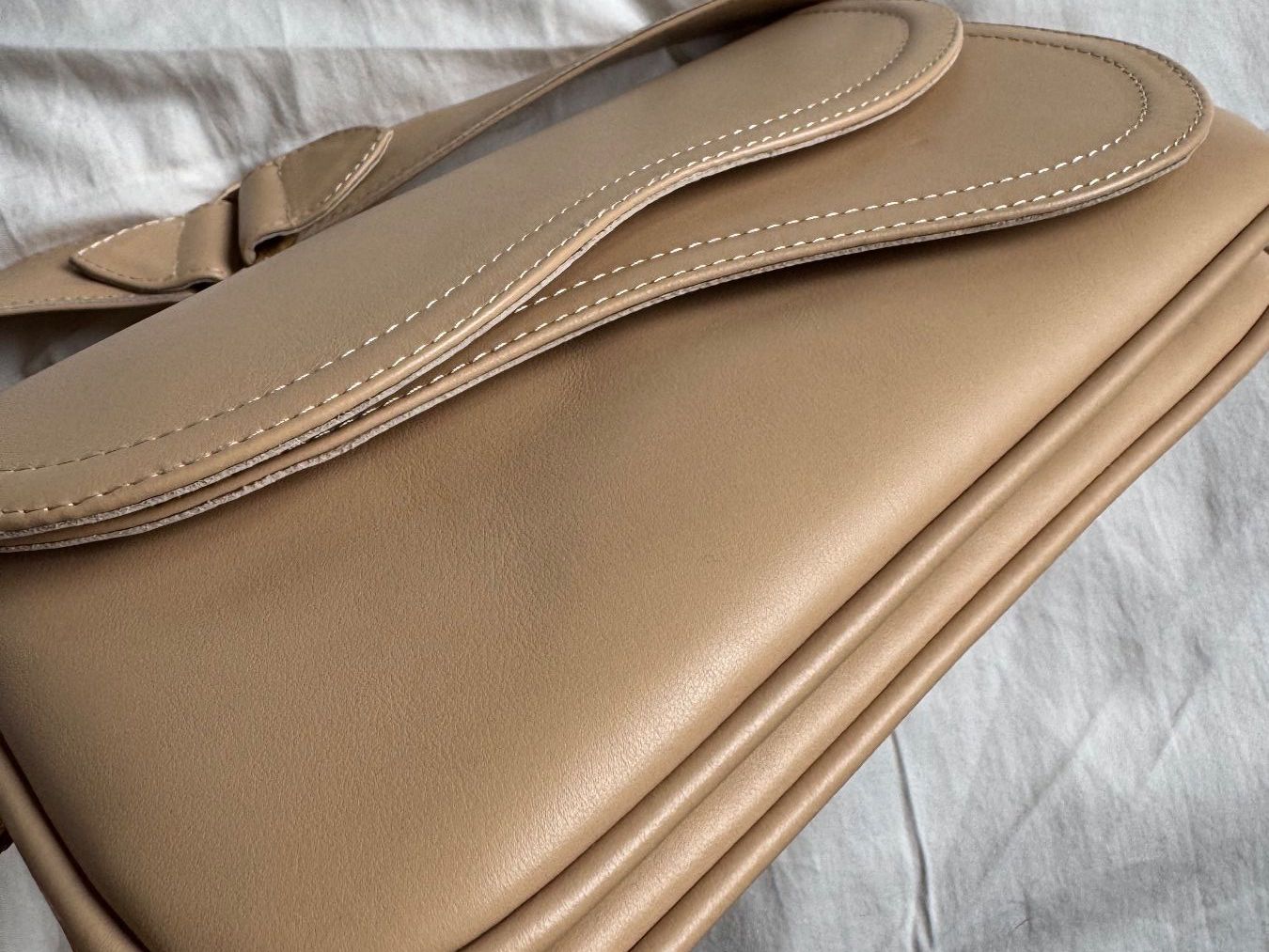 Borse da donna: Ledertasche beige neu – Nuovo e nell'imballaggio originale da Hombrechtikon venduto da mha_m5kx 5