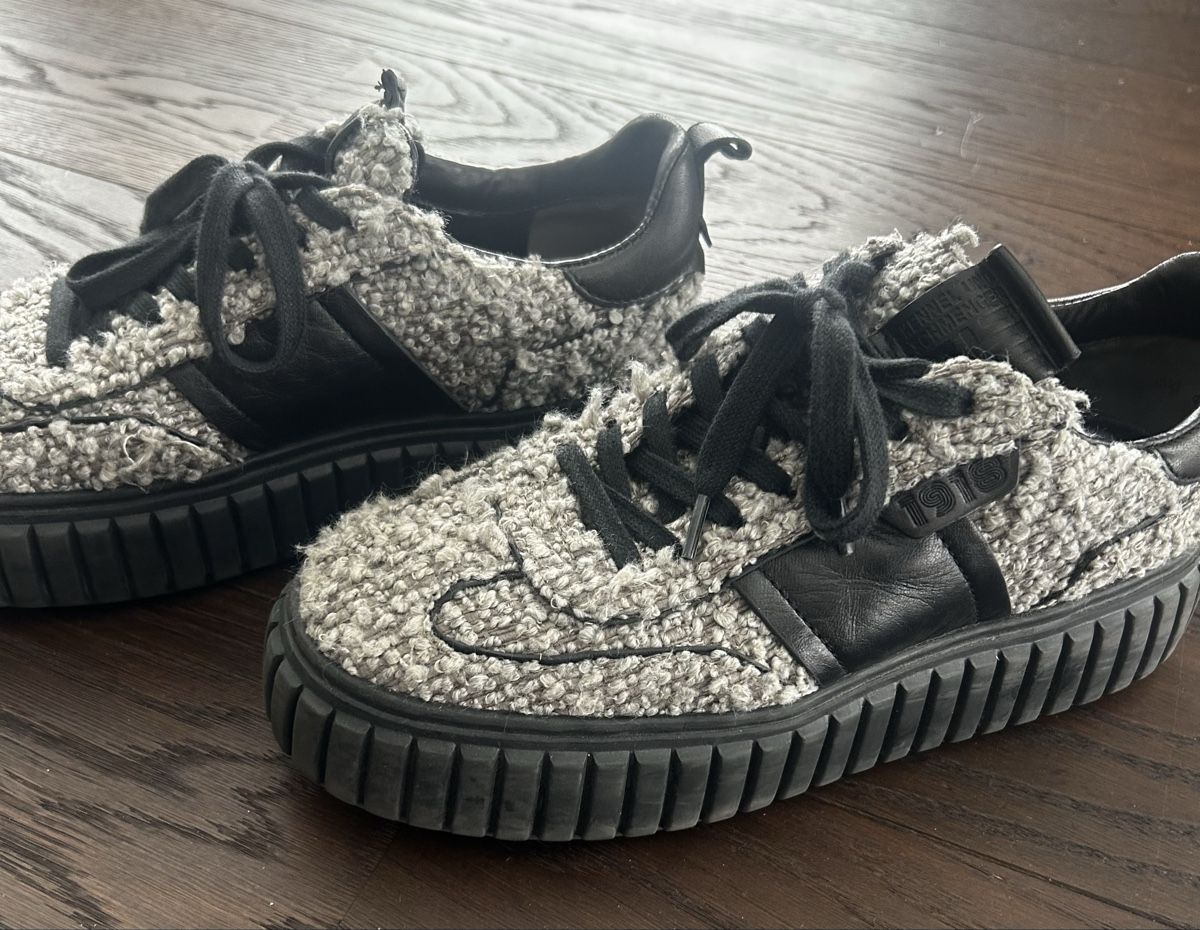Kennel + Schmenger Scarpe da donna: Sneakers von Kennel & Schmenger, Grösse 39 – Usato da Appenzell venduto da ErMaBaGm 1