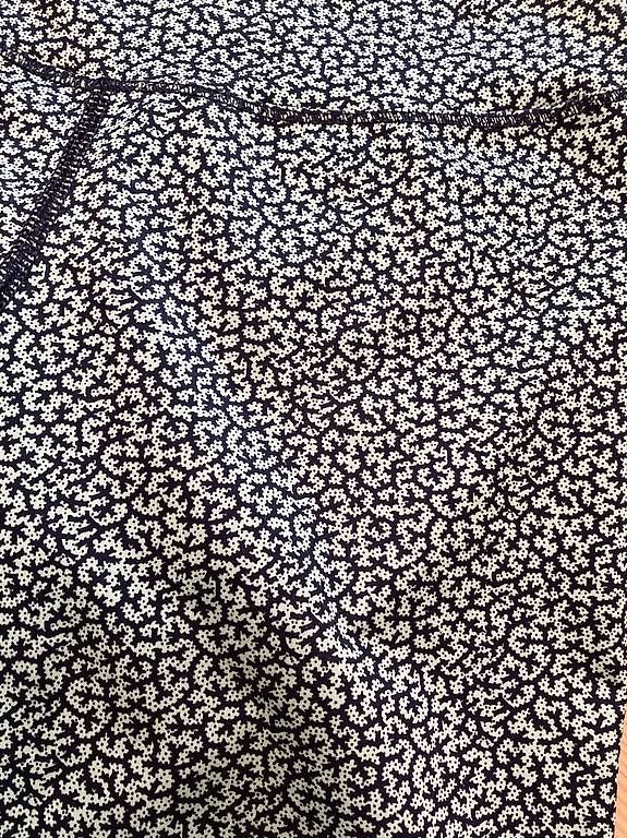 Pantaloni: 3/4 Sporthosen Gr.134/140 – Usato da Brunnadern venduto da Bumlebee 2
