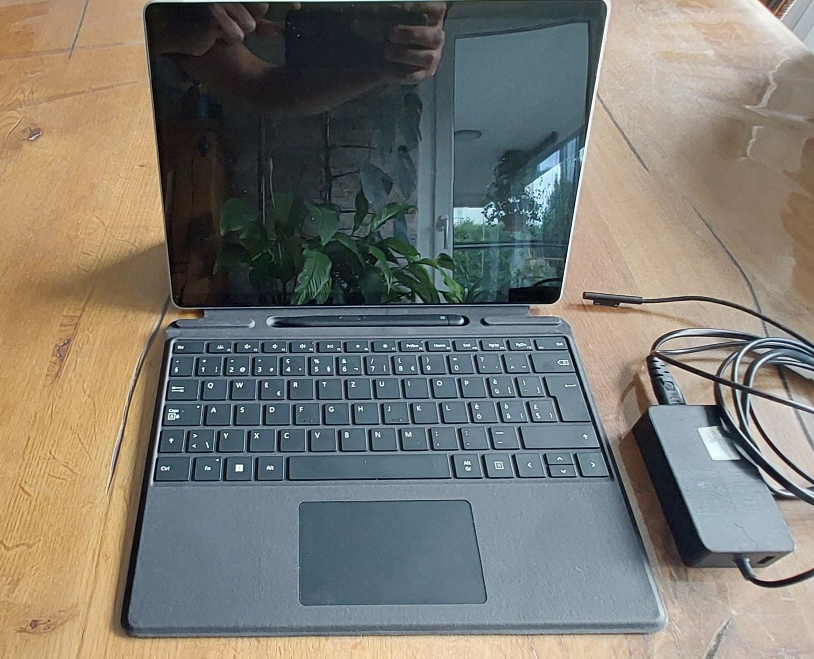 Microsoft Notebooks: Microsoft Surface Pro 8 i5 16GB 256GB – Gebraucht aus Waltenschwil von PaulGo84 1