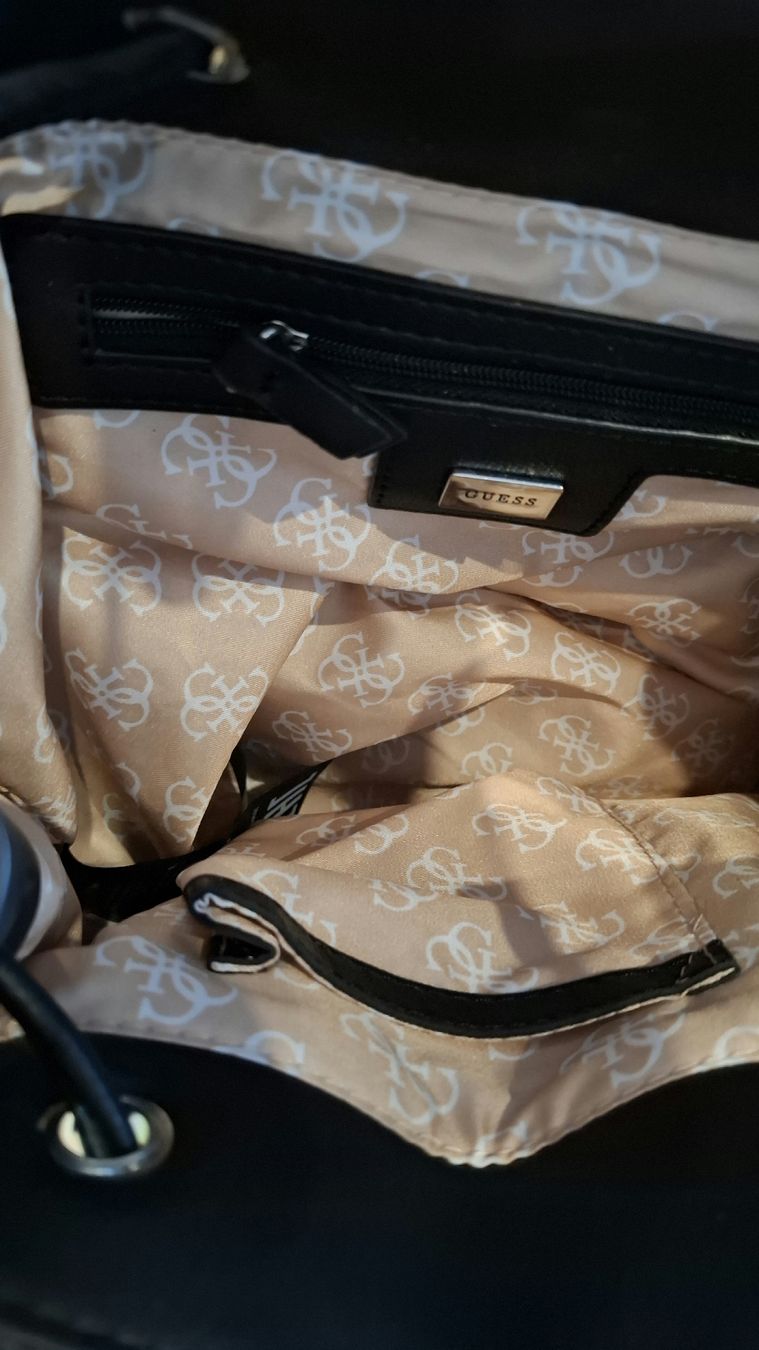 Guess Zaini: Guess Kids Rucksack – Nuovo (secondo la descrizione) da Balzers venduto da mackfose 3