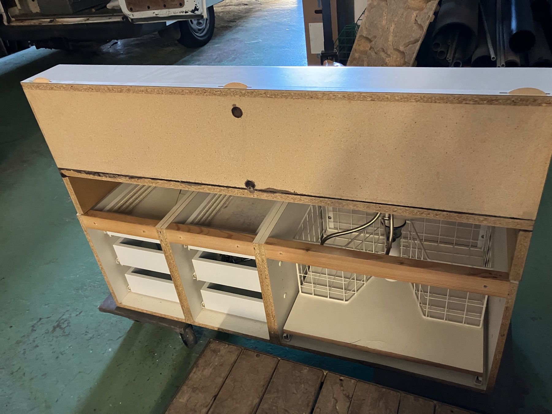 Badezimmermöbel: Meuble de salle de bain – Gebraucht aus Alle von Stu8 3