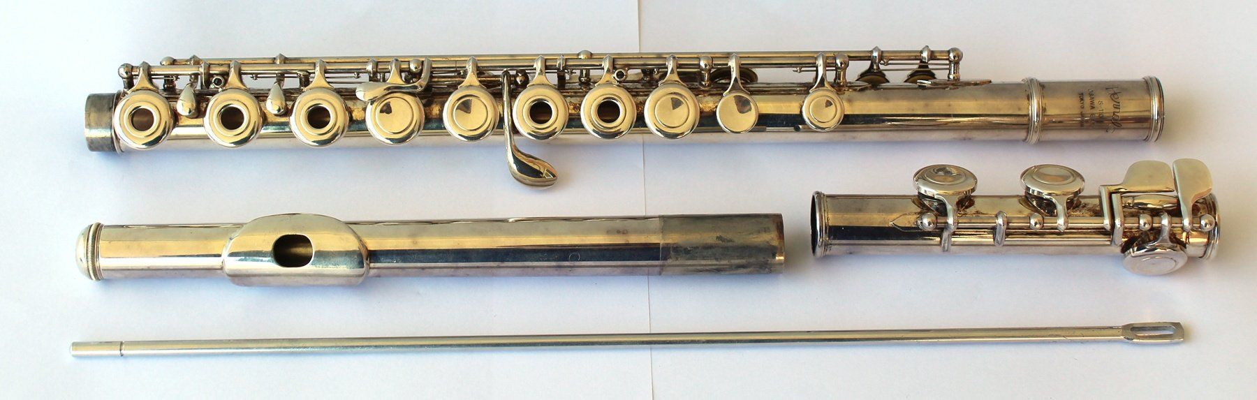 Strumenti musicali: Querflöte Hernals Model S110 Ogawa Gakki versilbert Koffer – Usato da Zürich venduto da Auctionata 1