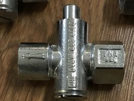 Manometer- Druckknophahn 1/2“ verchromt PN 25