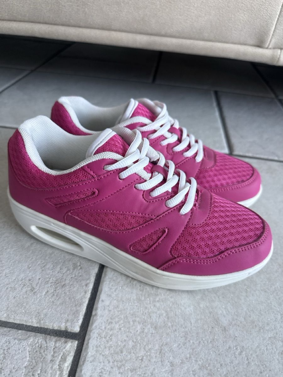 Scarpe per ragazze: Schuhe Gr.ca.36-37 – Nuovo (secondo la descrizione) da Waltenschwil venduto da lina-04