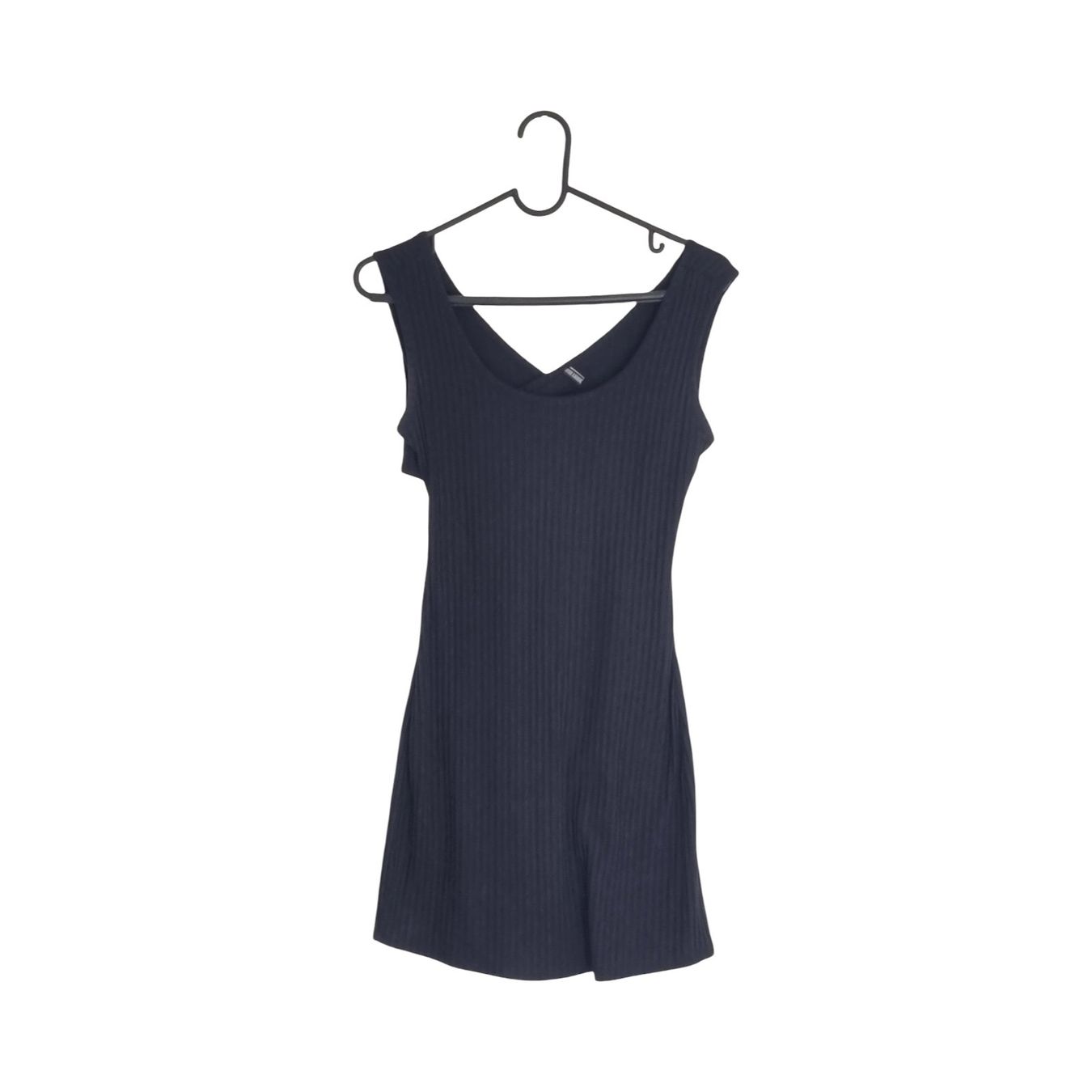 Vestiti: Robe noire côtelée - Taille M – Usato da Lausanne 25 venduto da fla_bpj5