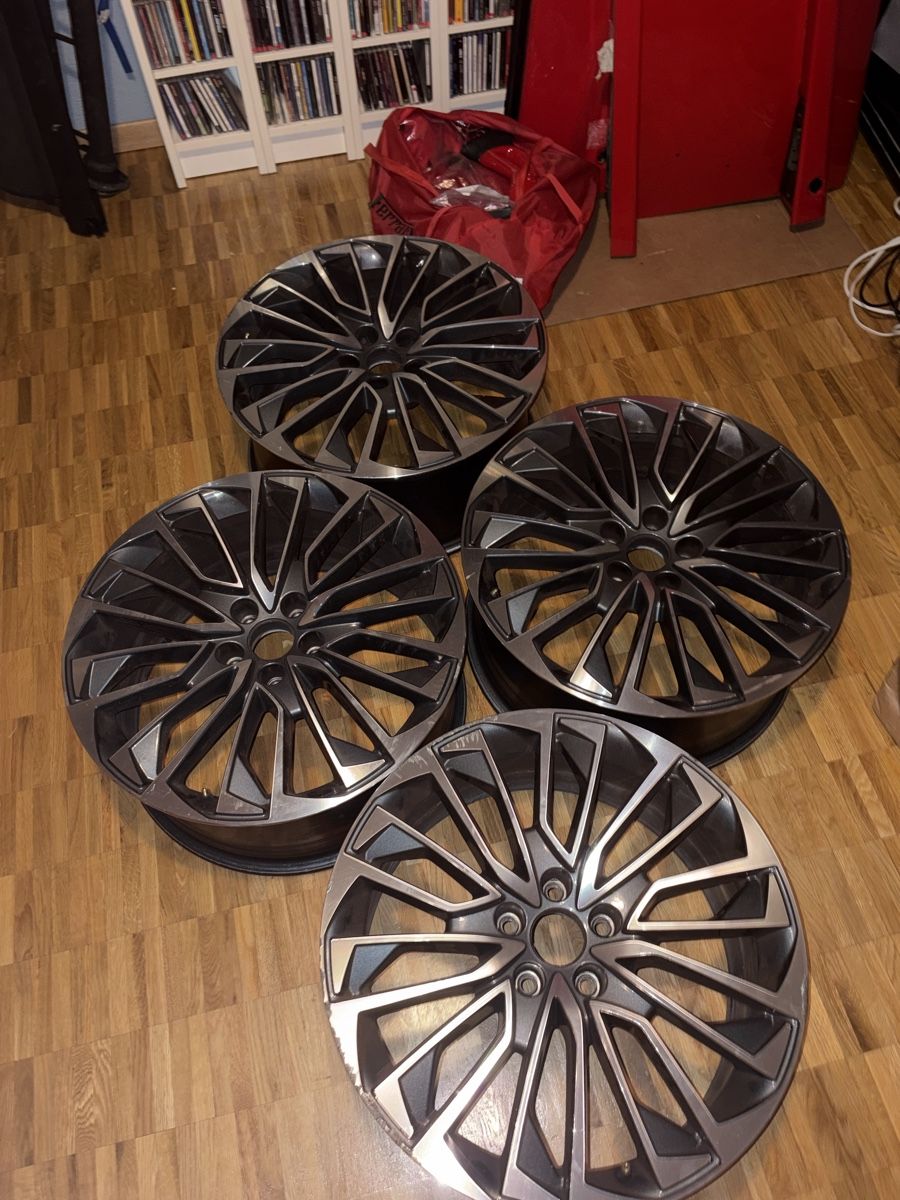 Audi Cerchioni: Jantes Audi A6 2021 – Usato da Genève venduto da asi_r7hk