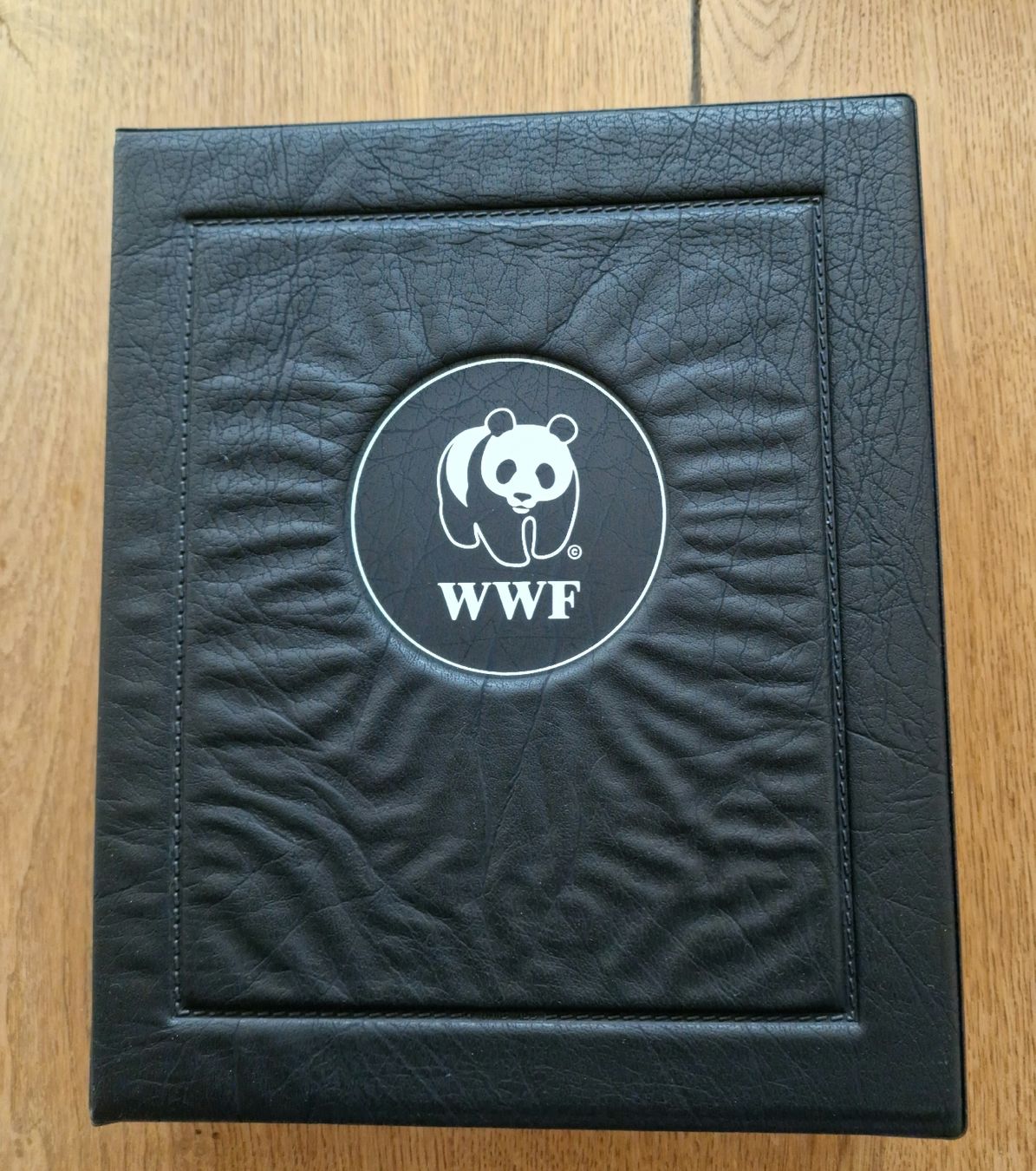 Alle Briefmarken: WWF-Briefmarken Sammel Album – Gebraucht aus Gossau SG von ush_db7j