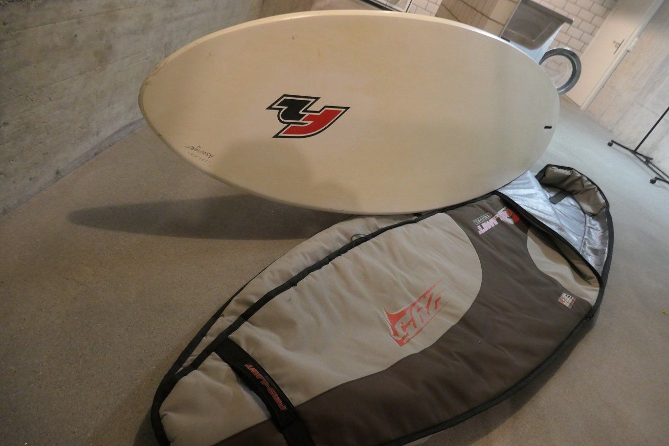 Tavole da surf e di nuoto: Windsurf Brett Fanatic Xantos – Usato da St. Urban venduto da glm77 1
